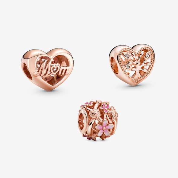 Family Loves Mom Charm Trio Pandora România